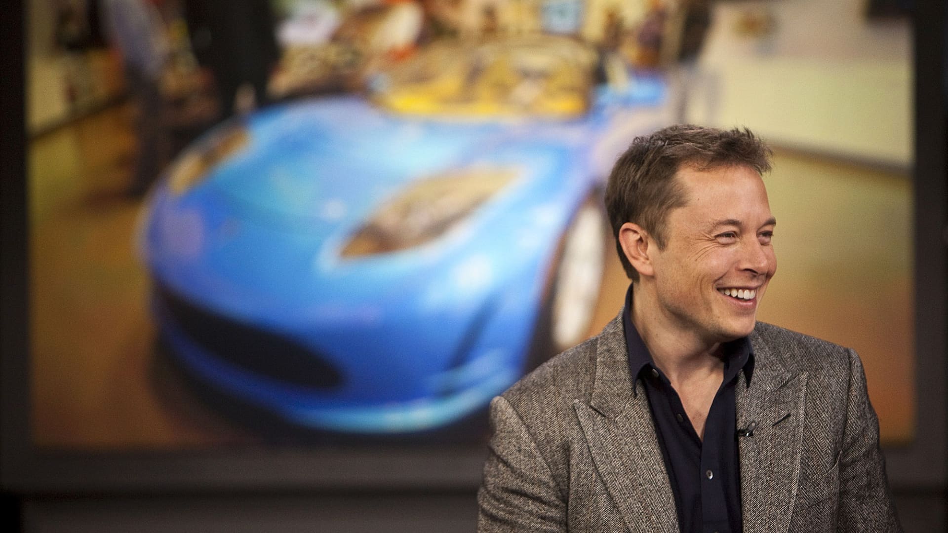 Musk leads Tesla's Series A and becomes chairman