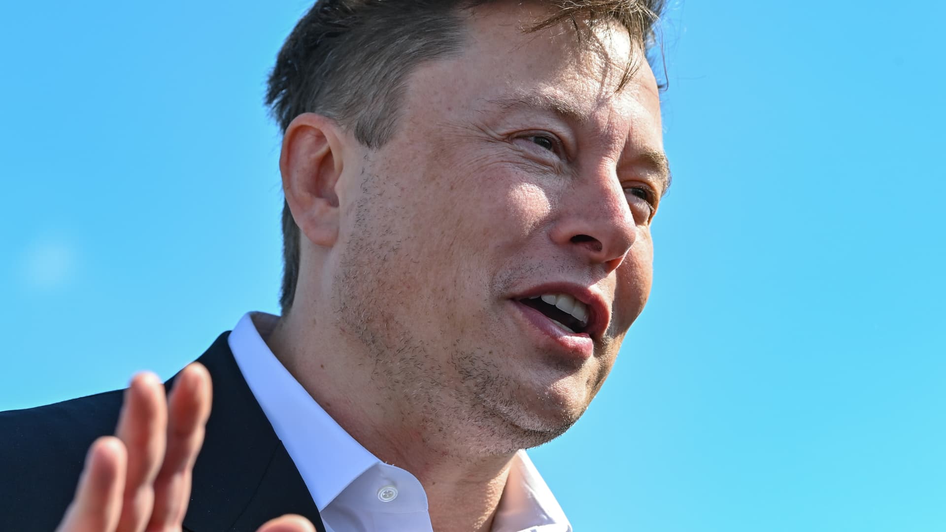 Musk says he will pay over $11 billion in taxes for 2021