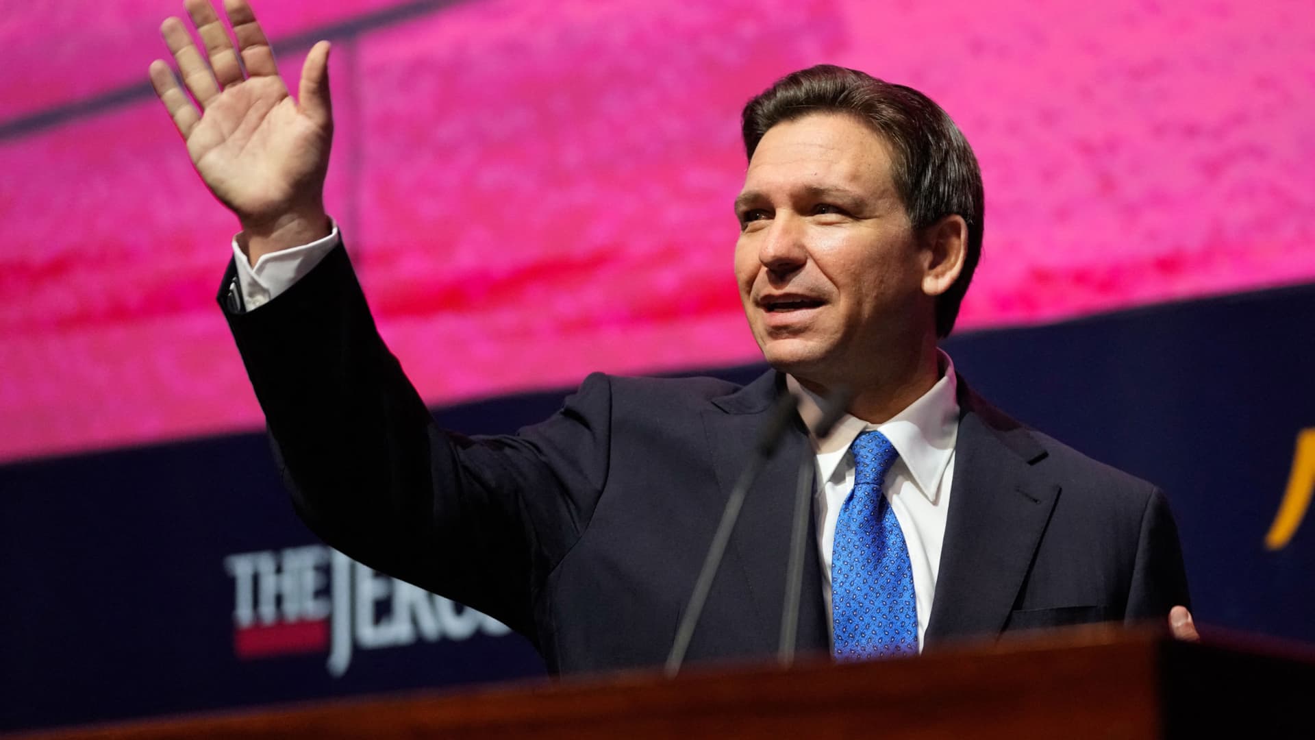 Ron DeSantis launches campaign on glitchy Twitter Spaces with Musk